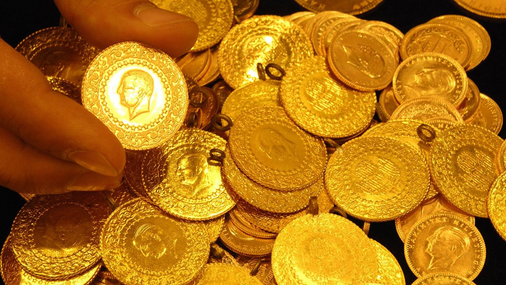 Altın rekora koşuyor (11 Ocak 2023 altın fiyatları)