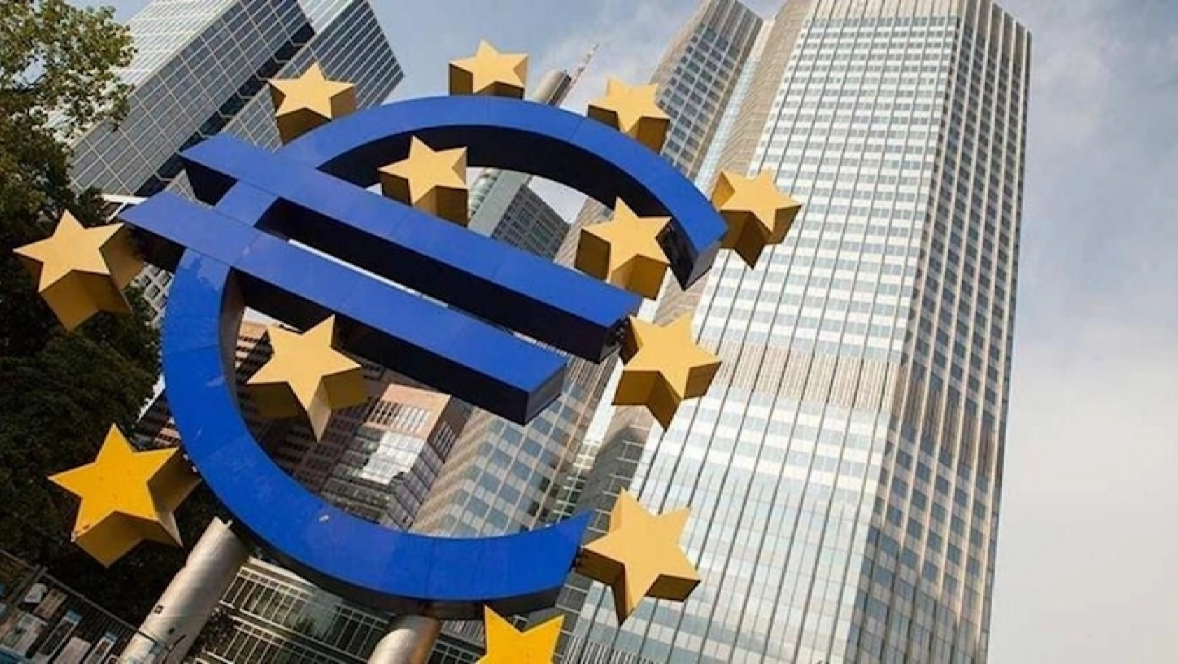 Euro Bölgesi'nde ekonomi alarm veriyor