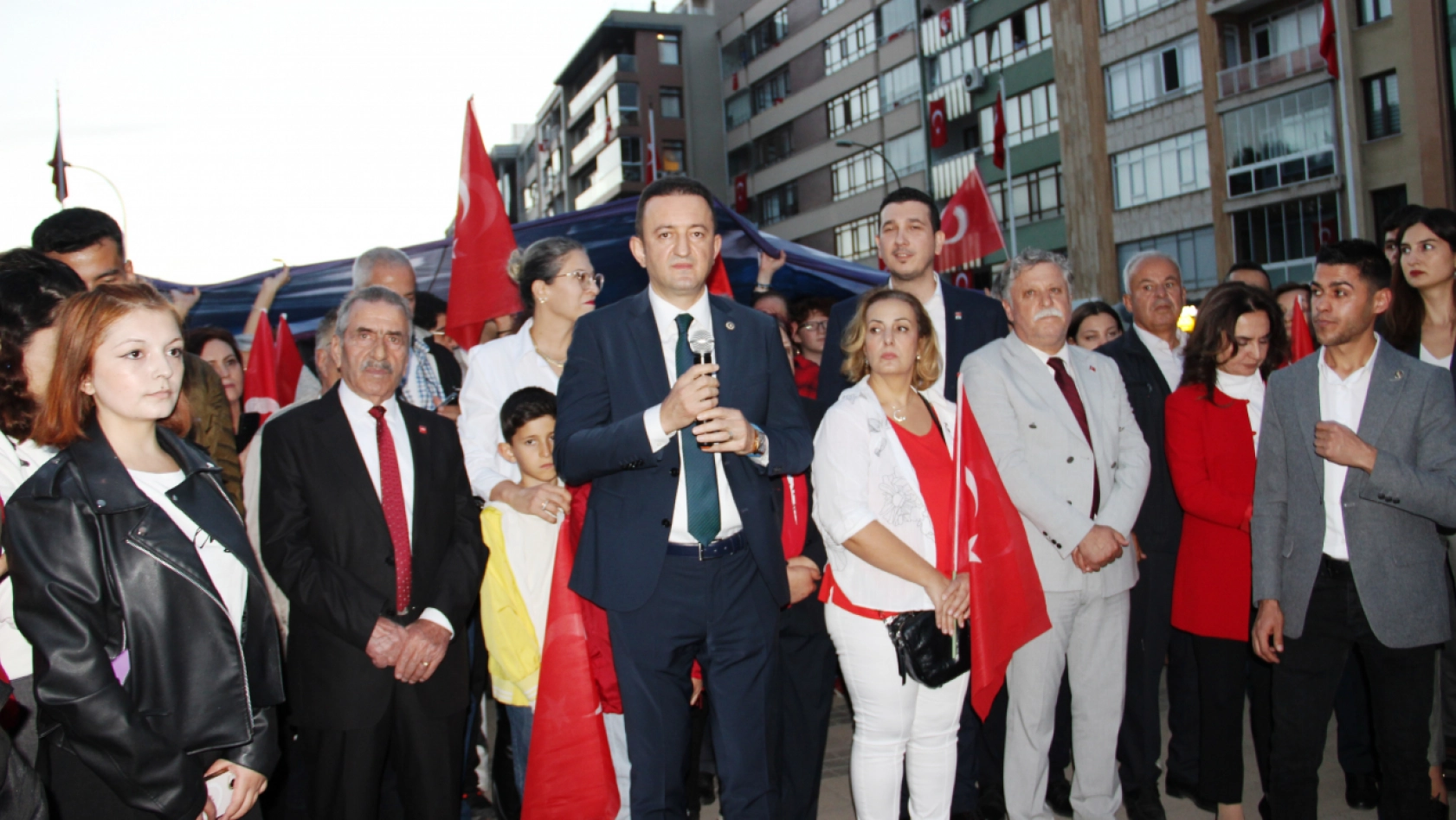 Konya'da, CHP'nin, Büyük Cumhuriyet Yürüyüşüne yoğun katılım 