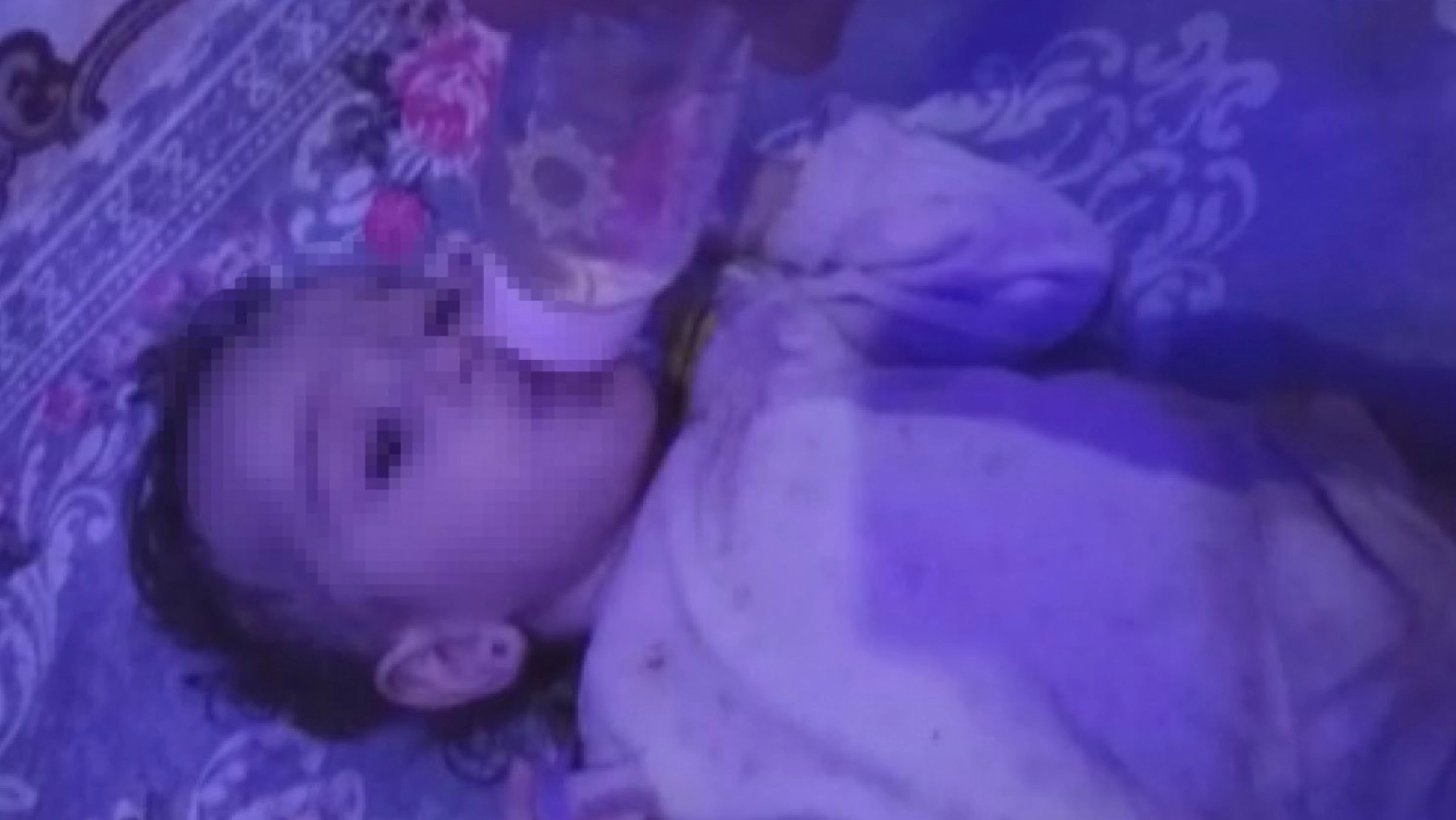Konya'da Çöpler İçinde Yalnız Kalan 1,5 Yaşındaki Bebek Kurtarıldı