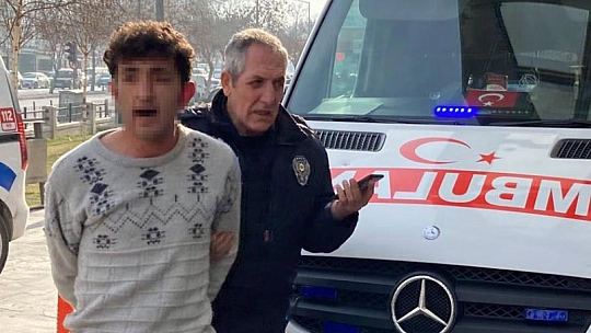 Konya'da taciz olayına müdahale eden polisin bacağı kırıldı