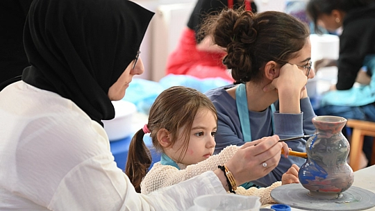 Selçuklu Belediyesi depremzede ailelere moral etkinliklerine devam ediyor