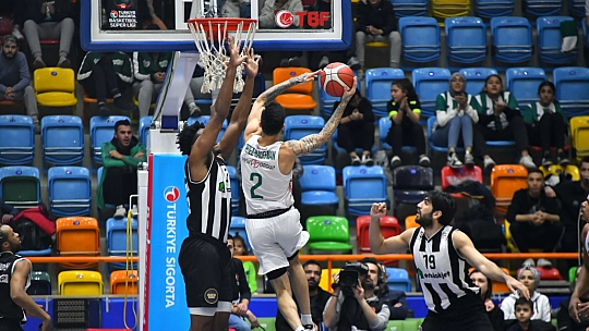 Ayos Konyaspor sahasında mağlup oldu.