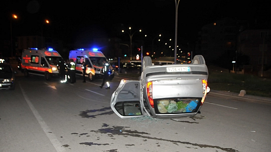 Karaman'da Otomobil Takla Attı, 6 Kişi Yaralandı