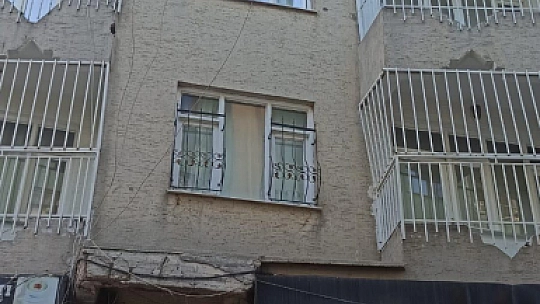 Konya'da Çöpler İçinde Yalnız Kalan 1,5 Yaşındaki Bebek Kurtarıldı