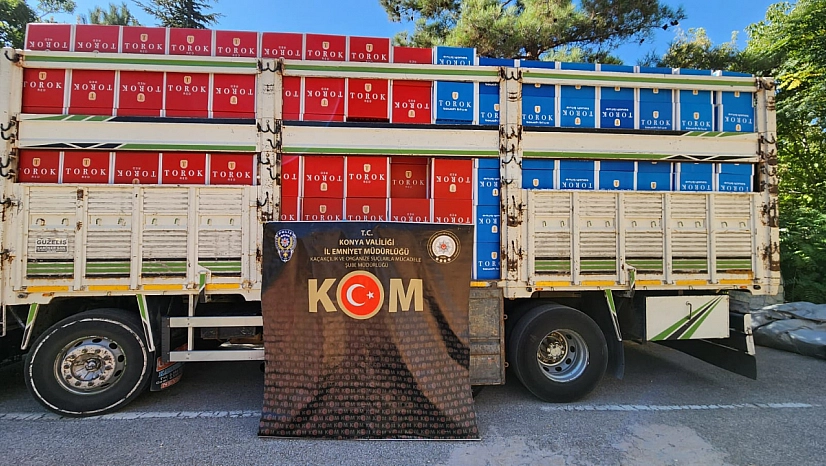 Konya'da durdurulan kamyonda 7.5 milyon adet makaron ele geçirildi