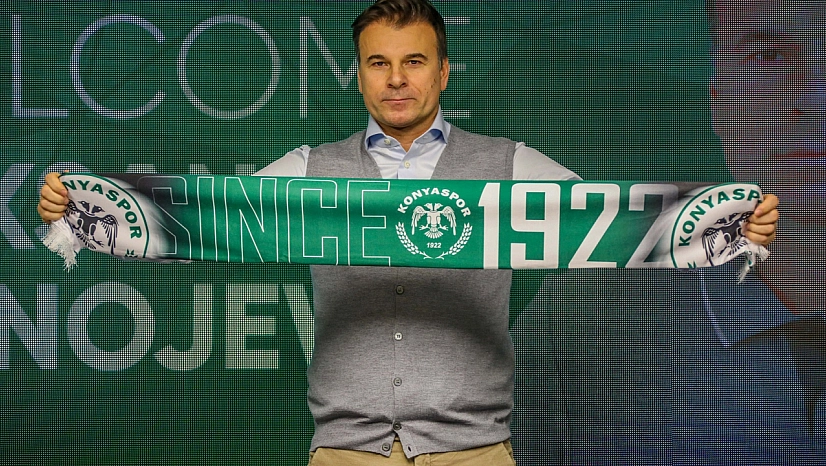 Konyaspor'un yeni teknik direktörü imzayı attı