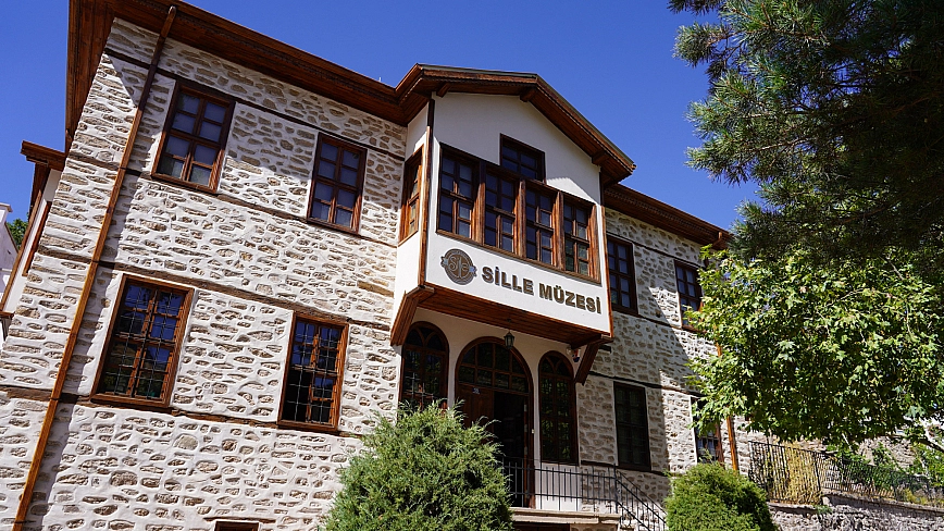 Sille Müzesi zengin koleksiyonuyla dikkat çekiyor