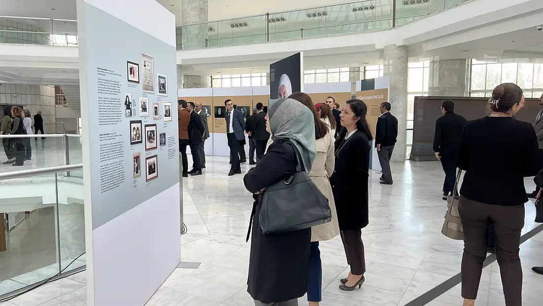 Hollanda’ya göç eden Türk kadınların öyküsü Konya’da sergi oldu