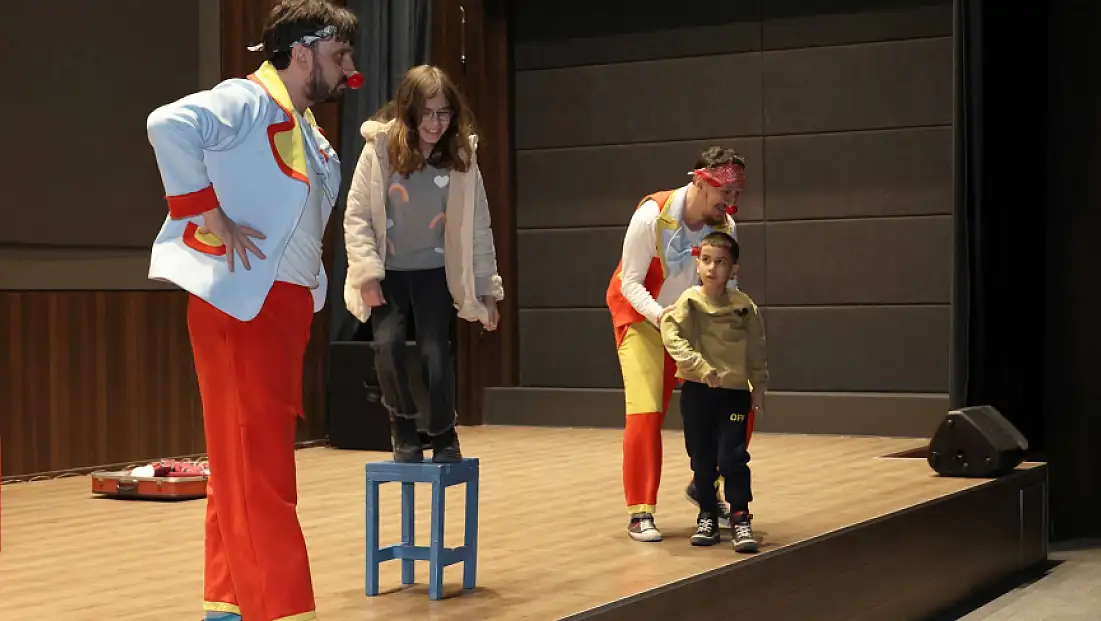 Karatay’Dan “Okula Bir Sanat Mola” Etkinliği