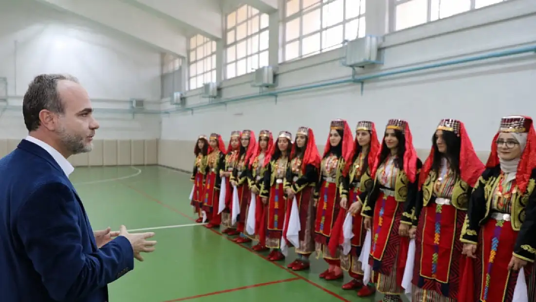 Niğde Yöresi Halk Oyunları Ekibi Kuruldu