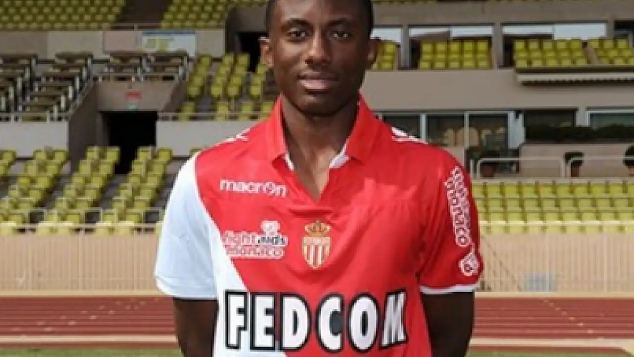 Konyaspor'dan sağ beke takviye