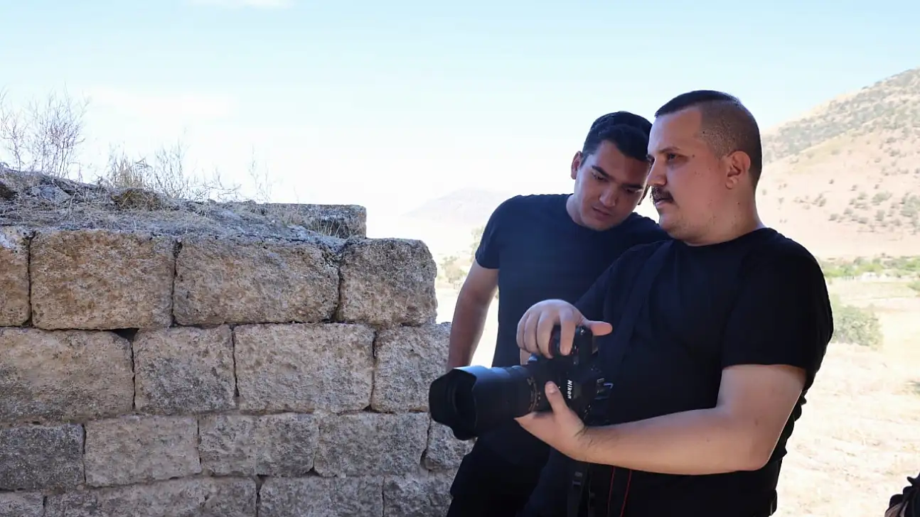 Ünlü Fotoğrafçılar Karaman'da Sanatla Buluşuyor