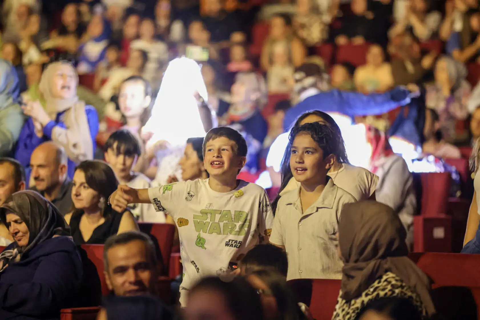 Minik Sanatçılardan Barış Manço'ya Vefa: Konya'da Unutulmaz Gece