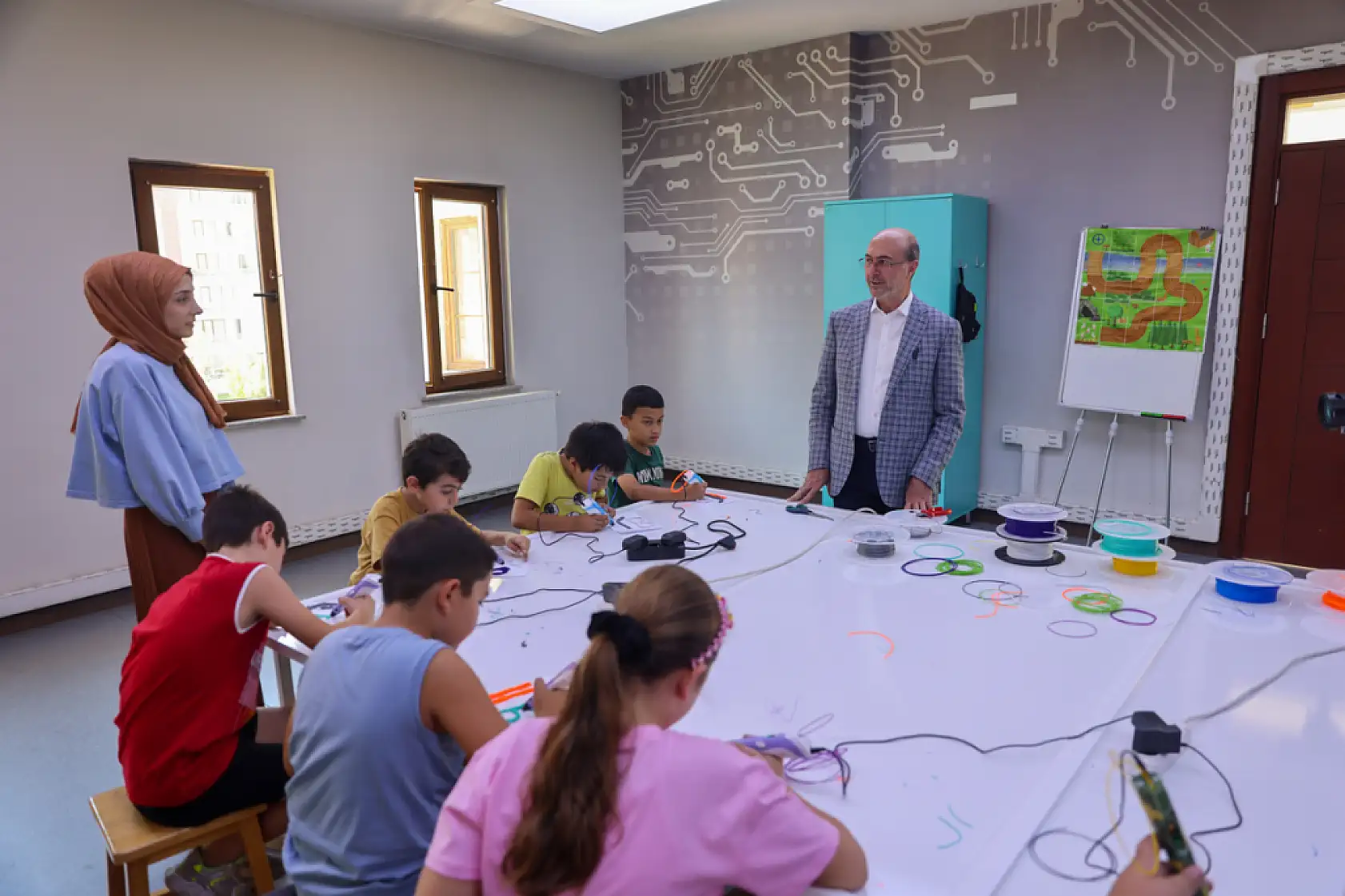 Selçuklu'nun SETAP Atölyeleri Dolup Taşıyor: 510 Öğrenci Yaz Tatilini Gelişimle Geçiriyor