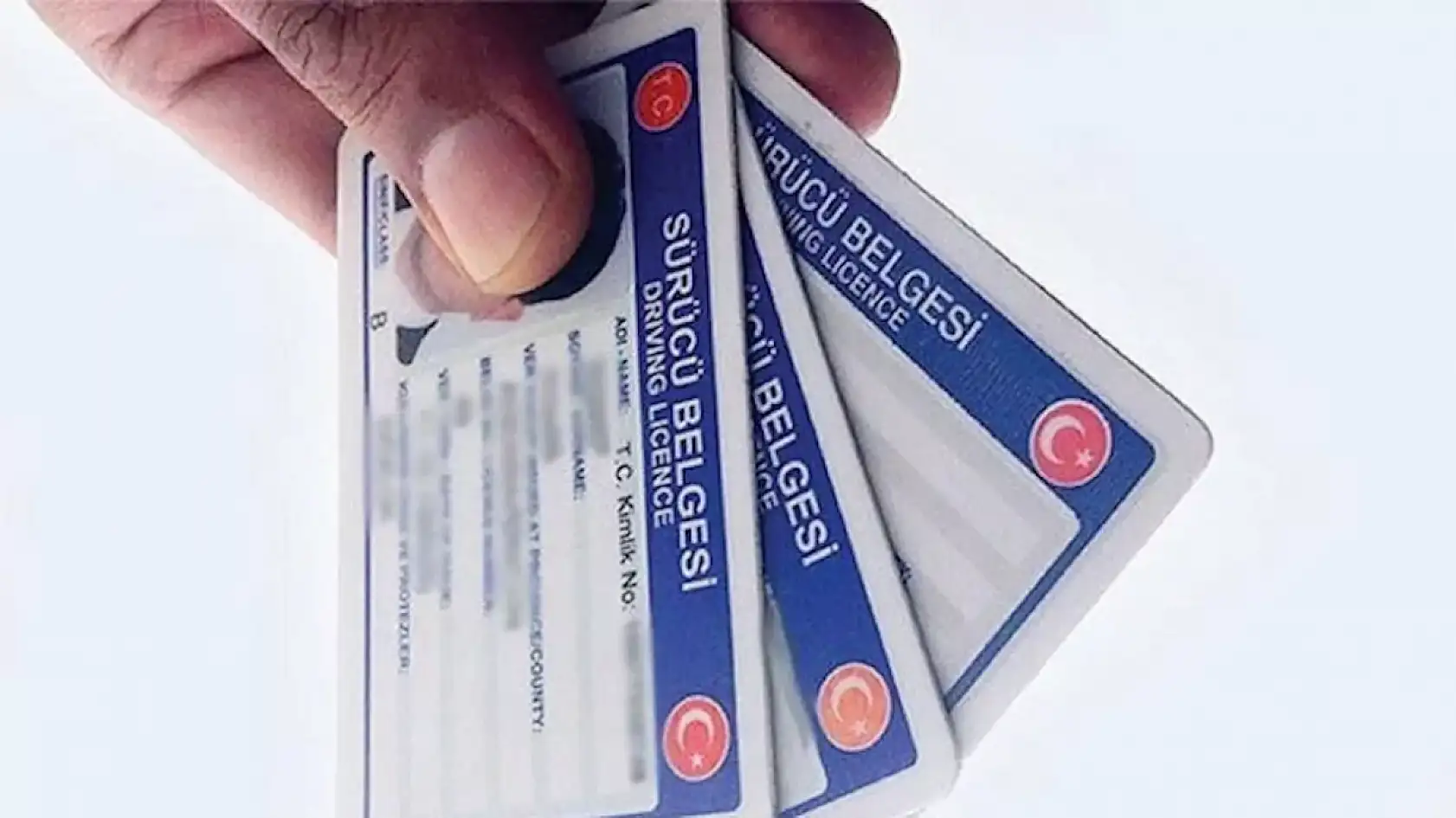 Ehliyeti olanlar dikkat! Bu tarihe kadar işlemleri yapmayanlara rekor ceza geliyor