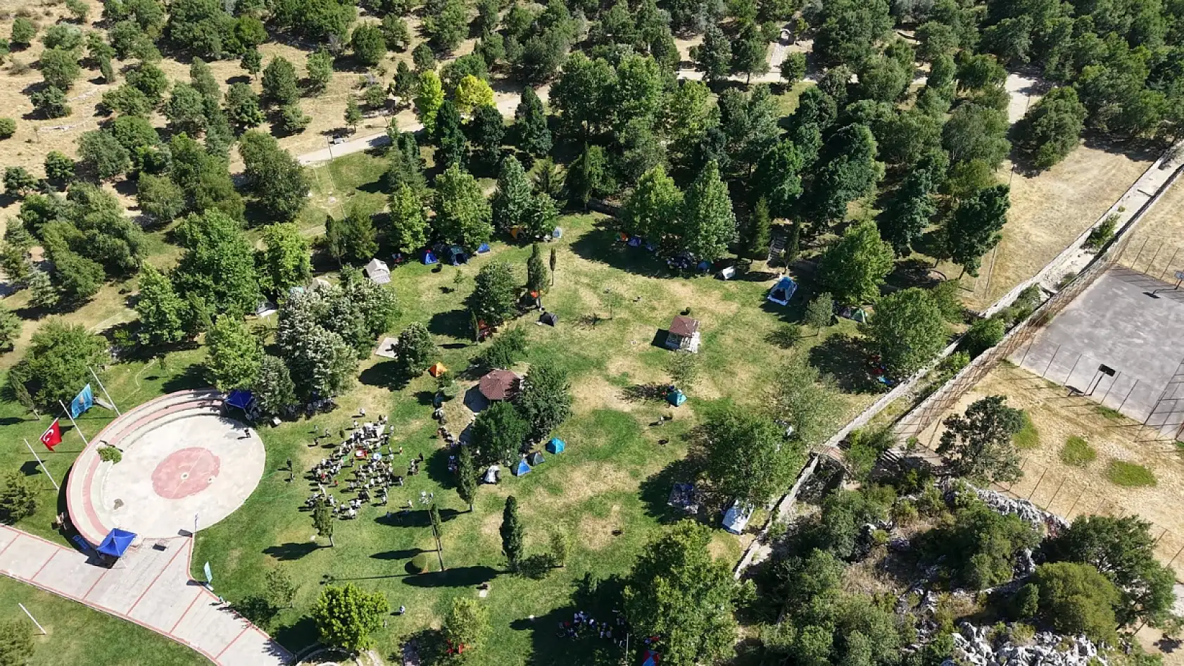 Babalar ve Çocukları Doğada Buluştu: Seydişehir'de Unutulmaz Kamp