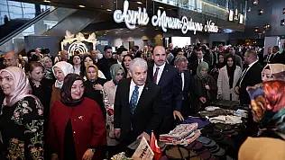 BAŞKAN ALTAY 17. ALTIN DOKUNUŞLAR FESTİVALİ'NE KATILAN HERKESE TEŞEKKÜR ETTİ