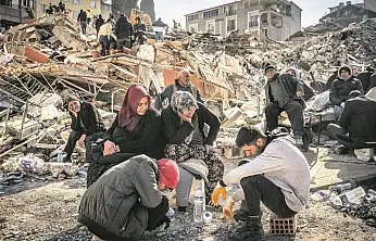 6 Şubat 2023 Türkiye'nin Karanlık Sabahı