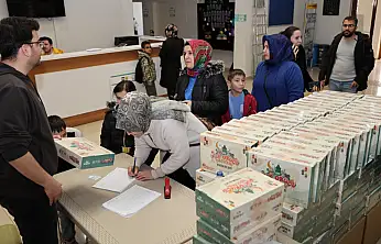 Başkan Altay: 'çocuklar Ramazan'ı heyecanla karşılasın diye ilk oruç hediyelerinin dağıtımına başladık'