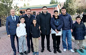 Cengiz Ayhan, Hasan Kılca Ve Turan Kayacilar Ulubatli Hasan Mahallesinde Vatandaşlarla Buluştu