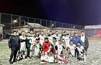 Karatay Belediyespor Sezona Fırtına Gibi Başladı A Takım'Dan 7 Gollü Açılış