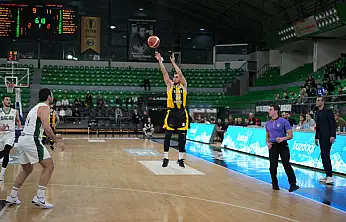 Konya Büyükşehir Federasyon Kupası'nda Adini Yari Finale Yazdırdı