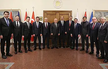 Konya heyetinden Milli savunma Bakanı Yaşar Güler'e ziyaret