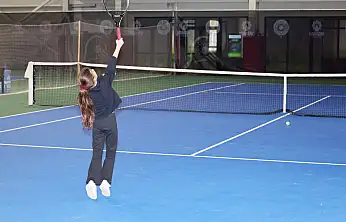 Konya Tenis Turnuvası Karatay'Da Tüm Heyecanıyla Sürüyor