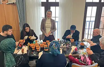 Meliha Ercan Huzurevi'nde Sanat Mesaisi: Toprak Ellerde Hayat Buldu