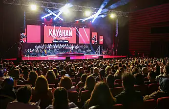 Selçuklu  Kayahan Şarkılarıyla Unutulmaz Bir gece Yaşadı