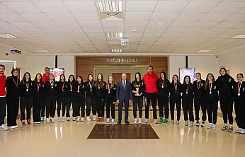 Selçuklu'Nun Başarılı Sporcuları Başkan Pekyatırmacı İle Bir Araya Geldi