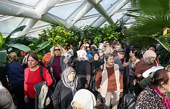 SELÇUKLU'NUN TARİHİ VE KÜLTÜREL MEKANLARI ŞEB-İ ARUS BOYUNCA YOĞUN İLGİ GÖRDÜ