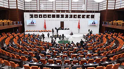 Türk Askerinin Libya'Daki Görev Süresinin Uzatılmasına İlişkin Tezkere Genel Kurulda Kabul Edildi