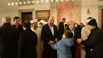 Vali Akın Ve Başkan Altay Regaip Kandilinde Konyalılarla Buluştu