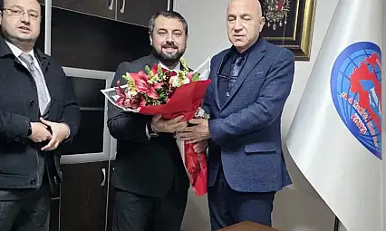 Emlakçılar Odasinda Görev Devir Teslimi Yapıldı