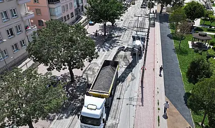 Karatay'da Dev Asfalt Hamlesi: 4 Mahallede 110 Sokağın Yüzü Yenileniyor! İşte O Mahalleler