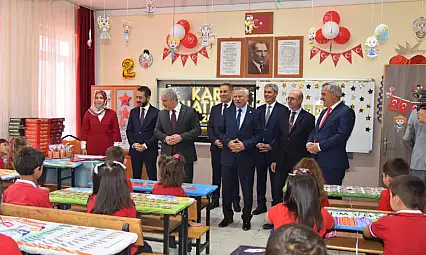 Konya'da yaz tatili başladı: 478 bin öğrenci karne sevinci yaşadı