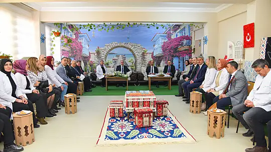 KONYA'DA 496.108 ÖĞRENCİ KARNE HEYECANI YAŞADI