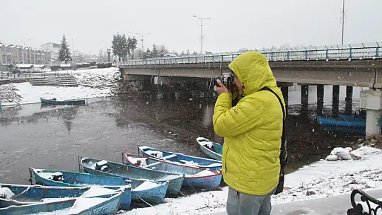 Beyşehir Gölü'nde avlanmaya 'kar' molası
