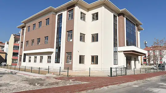 Karatay Belediyesi Nakipoğlu Mahallesi'ne Sağlık Merkezi yaptı