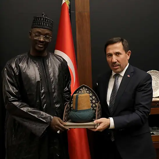 Senegal Ankara Büyükelçisi Diop’tan Başkan Kılca’ya ziyaret.