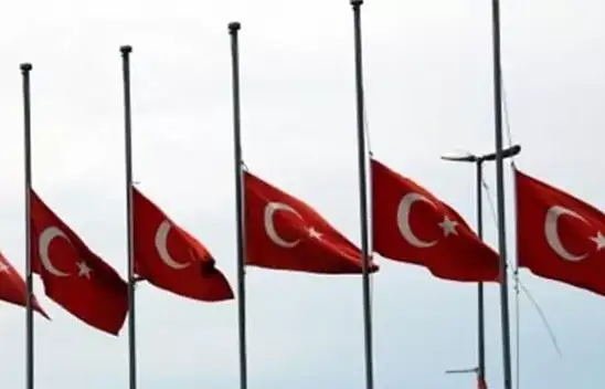 7 gün süreyle milli yas ilan edildi