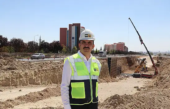 Başkan Altay: 'Konya'nın 4 noktasında devam eden köprülü kavşakların maliyeti 1 milyar tl'