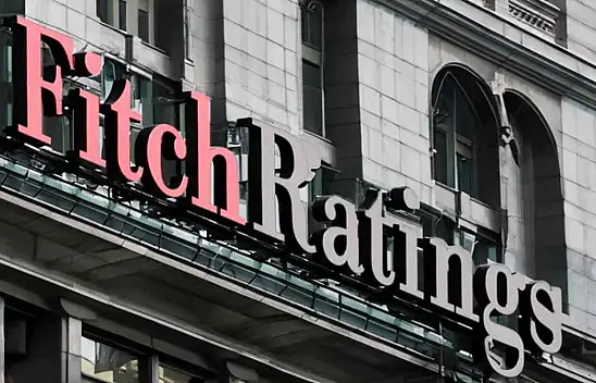 Fitch, Türkiye'nin not görünümünü 'durağan'a yükseltti