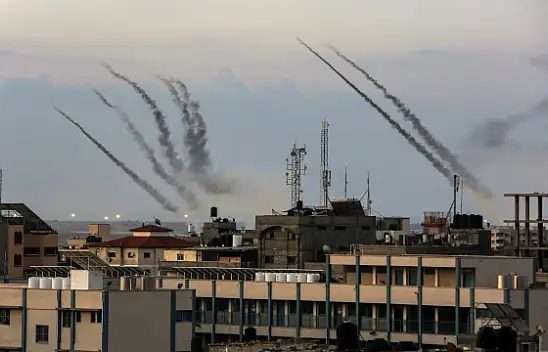 Hamas'tan İsrail'e 'Aksa Tufanı' Operasyonu: Bölgede Savaş Durumu Alarmı