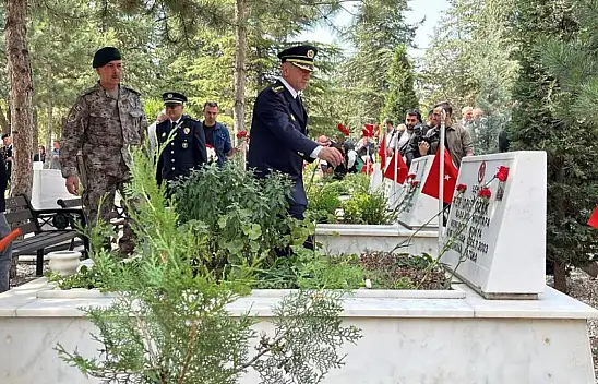 Konya'da 15 Temmuz etkinlikleri şehitlik ziyareti ile başladı
