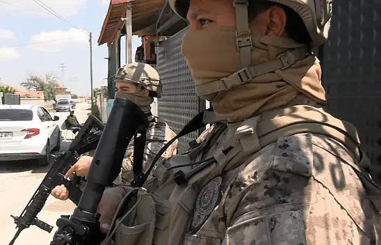 Konya polisi rekor kırdı: Şehir baştan sona tarandı!