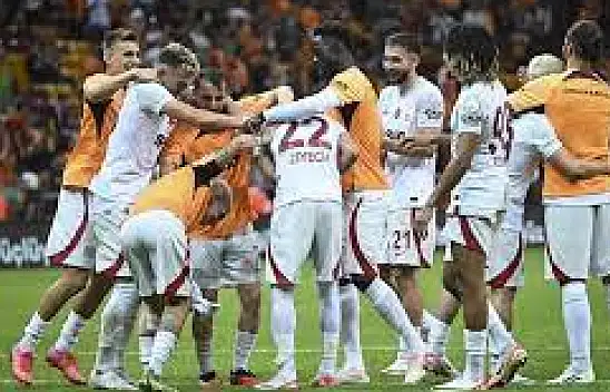 Okan Buruk'tan Sürpriz karar!