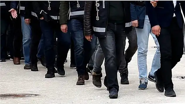 Bakan Yerlikaya Duyurdu: 81 İlde Göçmen Kaçakçılığına 'Kalkan' Operasyonu!